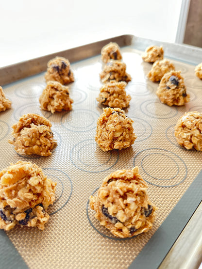 Cherry Almond Oatmeal Breakfast Cookies